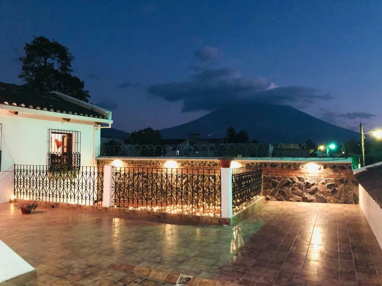 Hotel La Casa De Don Moncho Antigua Affittacamere